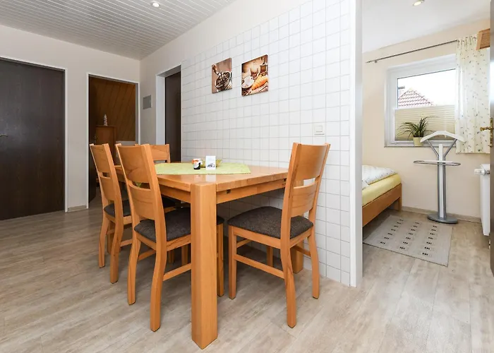 Im Haus Friedeburg * 卡罗利嫩西尔