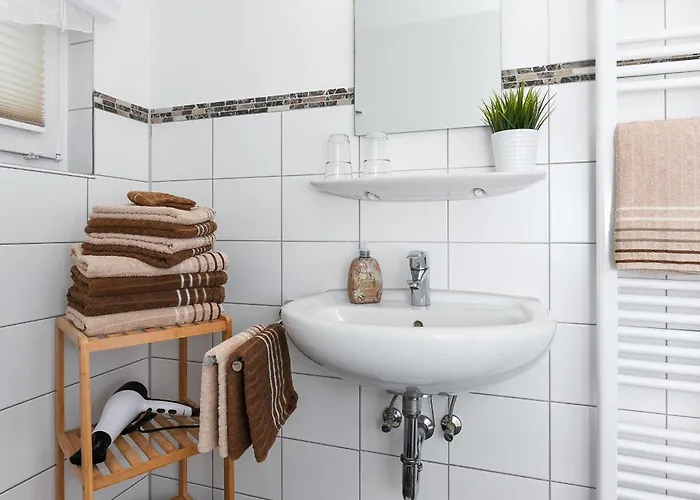 Im Haus Friedeburg *