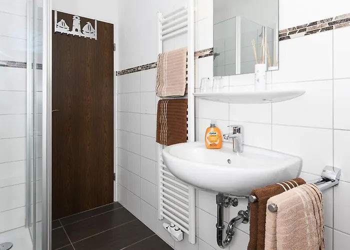 Im Haus Friedeburg * 卡罗利嫩西尔